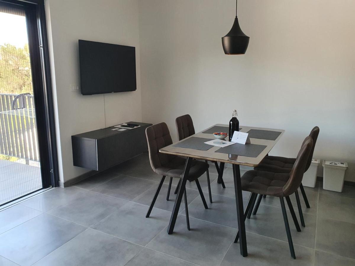 לוביסטה Apartmani Nerium מראה חיצוני תמונה