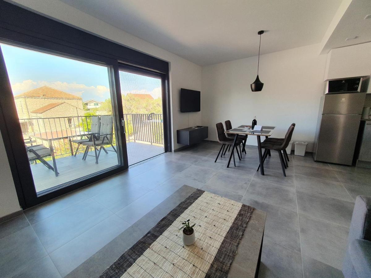 לוביסטה Apartmani Nerium מראה חיצוני תמונה